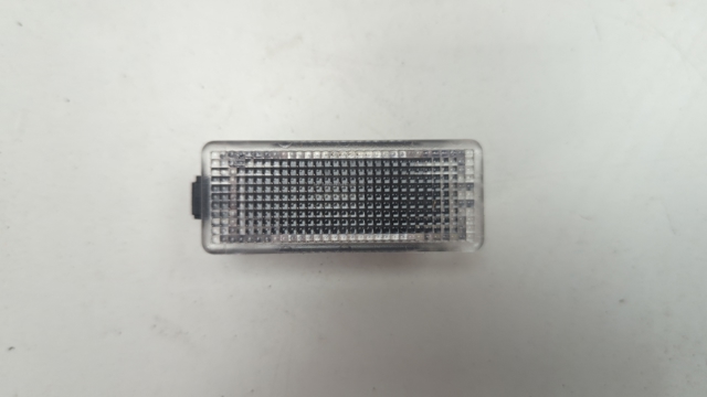 Плафоны внутреннего освещения A0028201401 MERCEDES