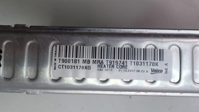 Радиатор отопителя салона A0998300061 MERCEDES