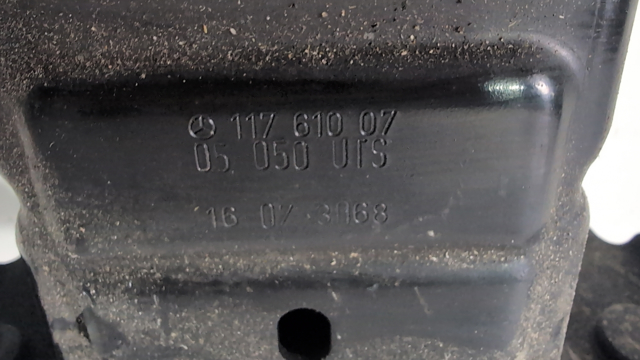 A1176100014 MERCEDES Усилитель бампера заднего купить в Одесса
