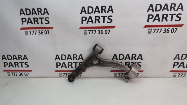 Рычаг передней подвески нижний левый A1563300500 MERCEDES