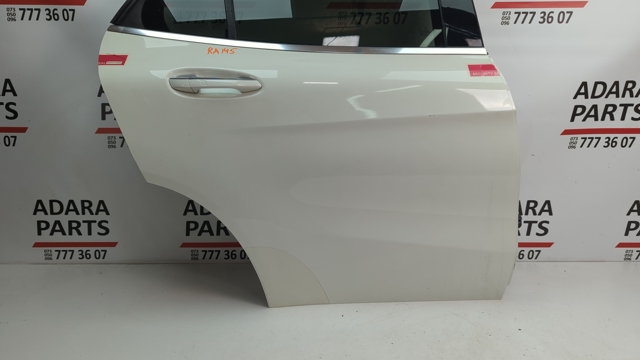 Дверь пассажирская задняя правая A1567300205 MERCEDES
