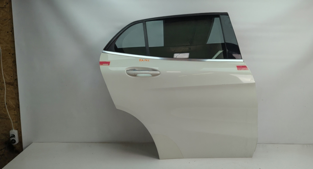 Дверь задняя, правая A1567300205 MERCEDES