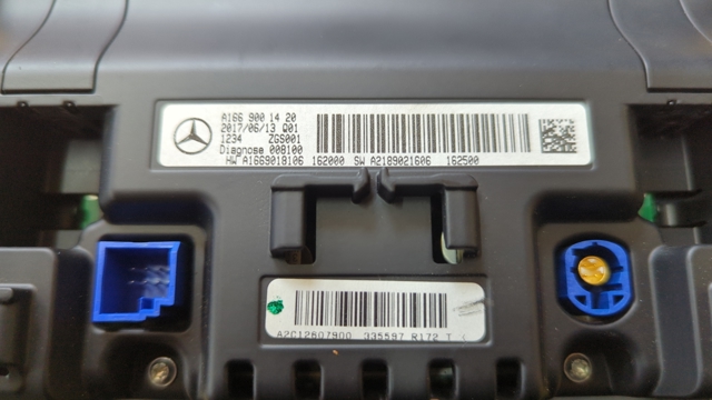 Дисплей многофункциональный A1669001420 MERCEDES