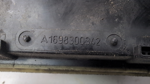 Дверка бензобака A1698300342 MERCEDES