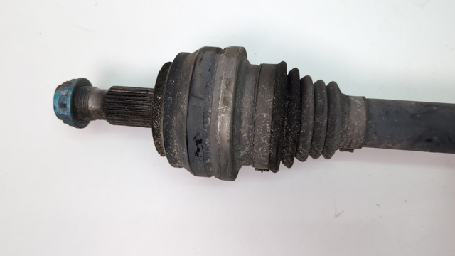 Полуось задняя, левая A2053504019 MERCEDES