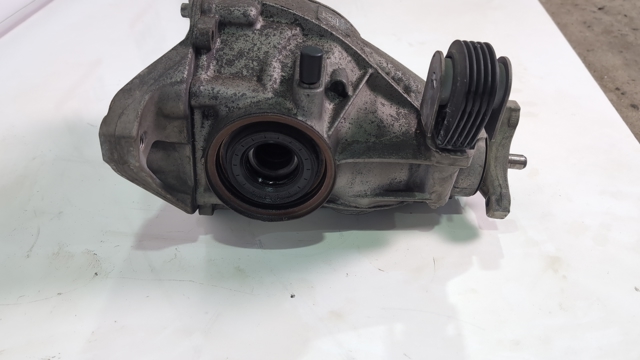 A2053506718 MERCEDES Задний редуктор купить в Павлоград