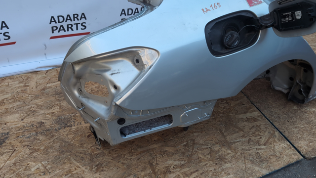 MERCEDES A2056304202 Крыло заднее правое в наличии Харьков