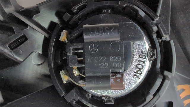 Динамик передней двери A2228202200 MERCEDES
