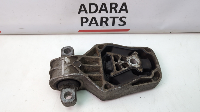 Задняя подушка двигателя A2462401209 MERCEDES