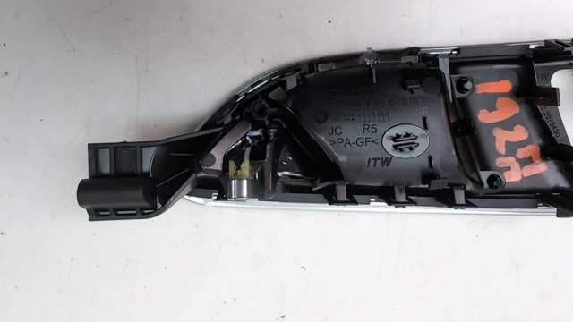 MERCEDES A24676000619051 Ручка двери передней внутренняя правая в наличии Днепр