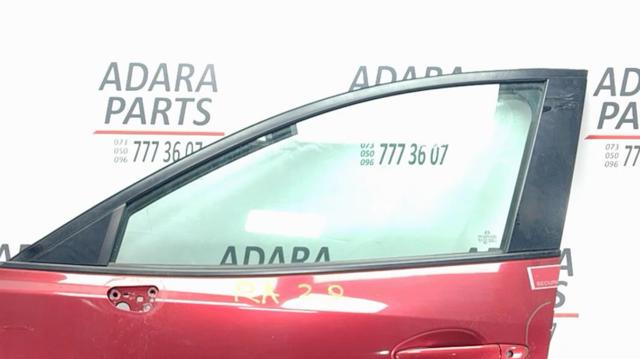 Стекло двери передней левой BJS759510 MAZDA