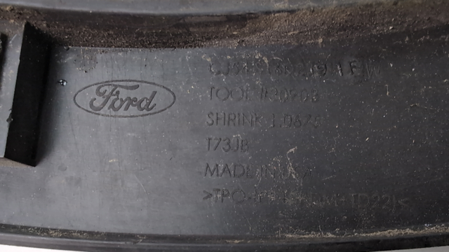 CJ5Z16268AD FORD Расширитель (накладка) арки переднего крыла левый купить в Тернополь