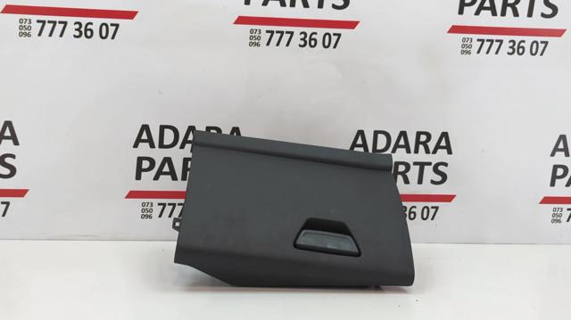Бардачек CJ5Z7806010AD FORD