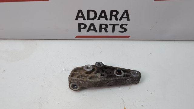 Кронштейн компрессора кондиционера CV6Z19D624C FORD