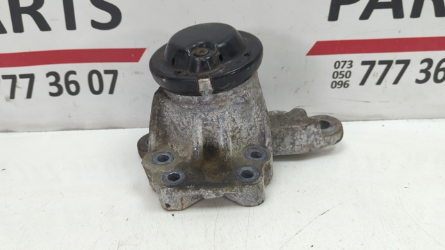 Правая подушка двигателя DB5Z6038C FORD