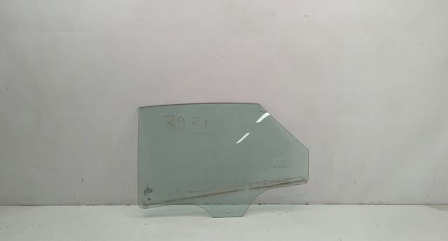 Стекло заднее левое DP5Z5425713A FORD