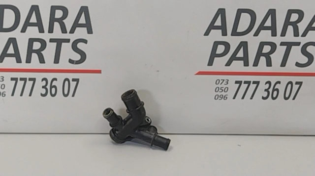 Патрубки системы охлаждения DS7Z8K556G FORD