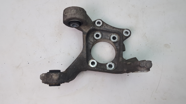 Цапфа поворотная левая E1GZ5B759D FORD