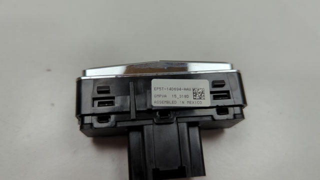 Кнопка обогрева сидения EP5Z14D694AA FORD