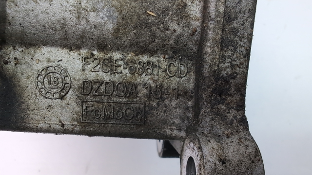 FORD F2GZ6881A Кронштейн масляного фильтра в наличии Одесса