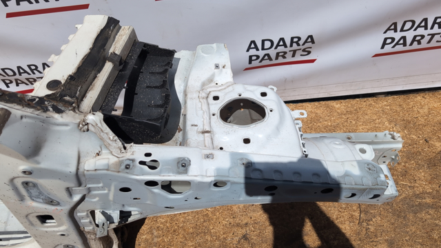 F41205DFHA NISSAN Арка крыла переднего правого купить в Львов