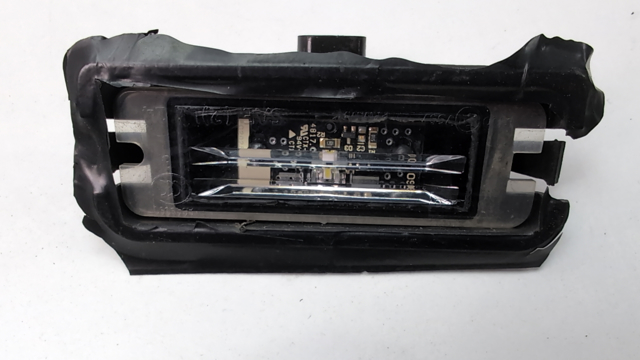 FR3Z13550A FORD Фонарь подсветки номерного знака купить в Сумы