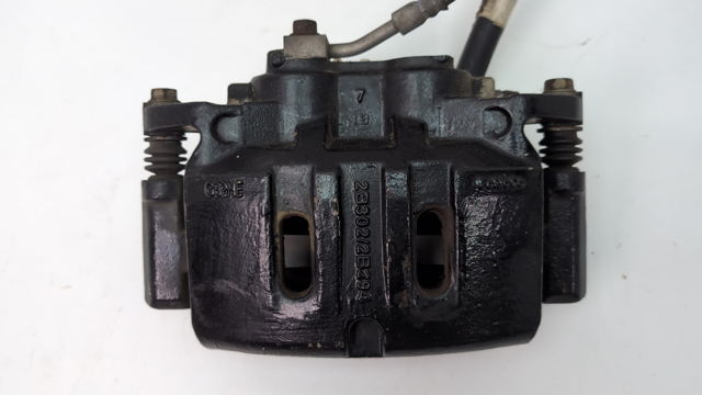 Суппорт тормозной передний правый FR3Z2B120J FORD