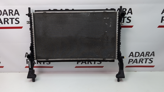 FR3Z8005H FORD Радиатор охлаждения двигателя купить в Полтава