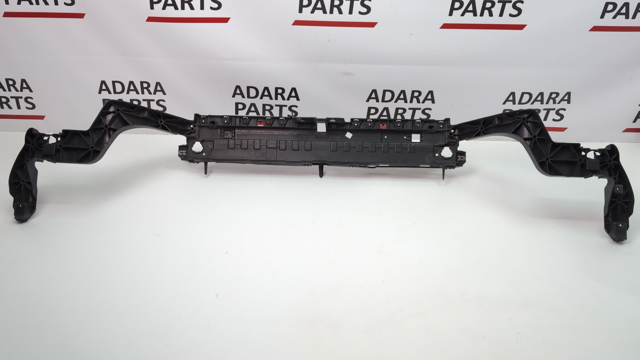 Рамка радиатора верхняя FT4Z16138C FORD