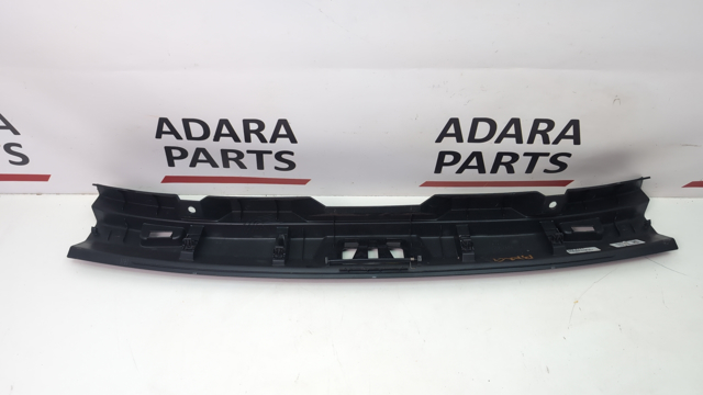 FORD FT4Z5811318AC Облицовка задней панели багажника в наличии Запорожье