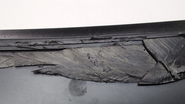 FT4Z5829710E FORD Стекло кузова (багажного отсека) правое купить в Винница