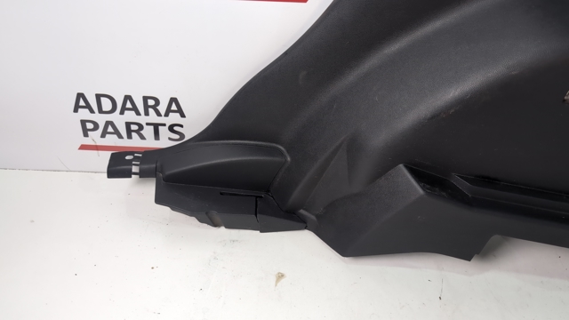 FORD FT4Z5831012AA Облицовка багажного отсека правая в наличии Черновцы