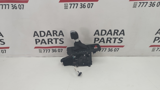 GV6Z7213BA Рукоятка рычага КПП купить Сумы