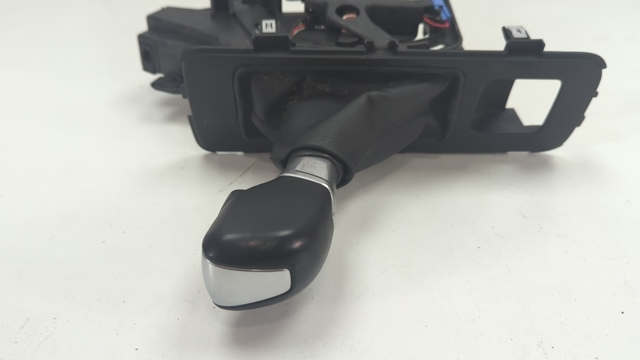GV6Z7213BA FORD Рукоятка рычага КПП купить в Черкассы