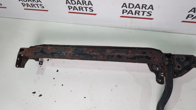 GV6Z7810812A Суппорт радиатора нижний (монтажная панель крепления фар) купить Винница
