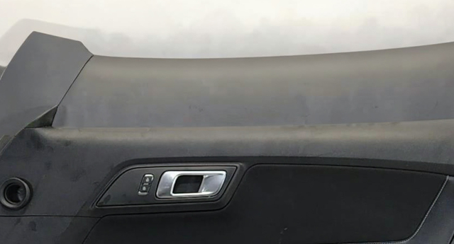 Ручка двери передней внутренняя правая JR3Z6322600AA FORD