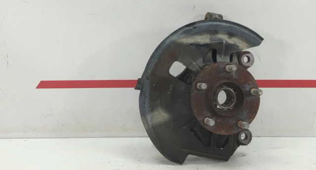 Щиток тормозного диска переднего KD4533261B MAZDA