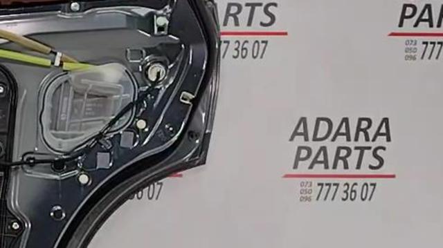 Замок задней правой двери  KD5372310 MAZDA