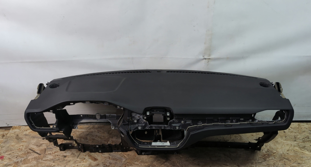 Панель передняя "торпедо" LJ6Z7804320CA FORD