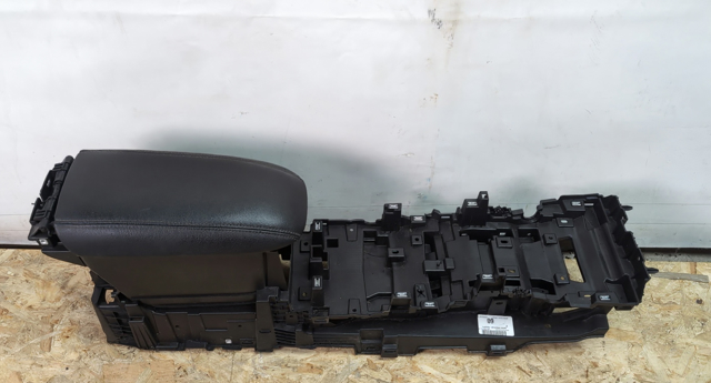 Консоль центральная панели управления LJ6Z78045A36AA FORD