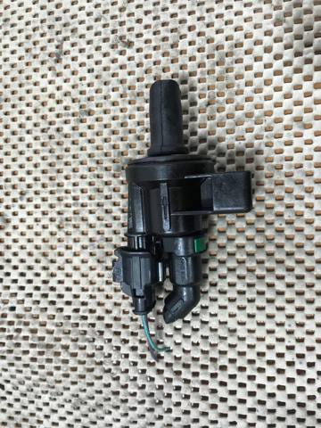 Клапан системы вентиляции топливного бака Шевроле Авео 3