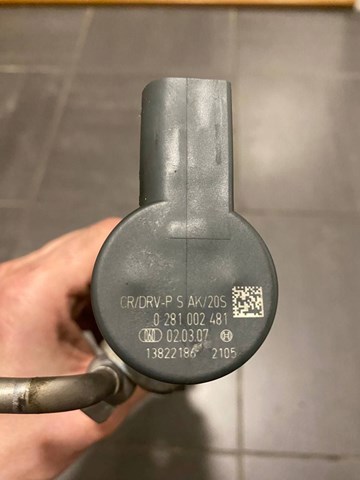 0281002481 BOSCH Регулятор давления топлива в топливной рейке купить в Львов