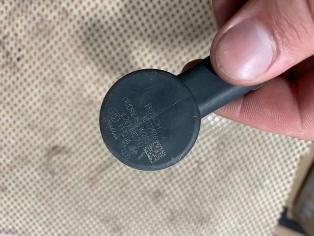 BOSCH 0281002712 Шкив генератора в наличии Полтава
