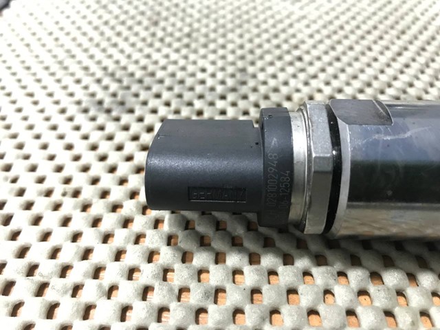 Манометры 0281002948 BMW