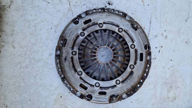 Корзина диска сцепления 03C141025G VAG