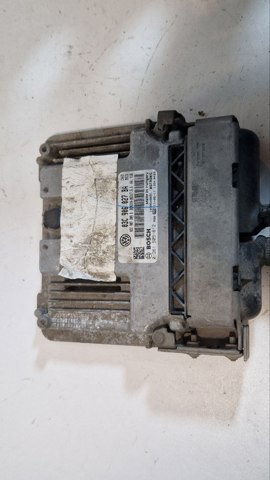 Компьютер двигателя 03C906027BA VAG