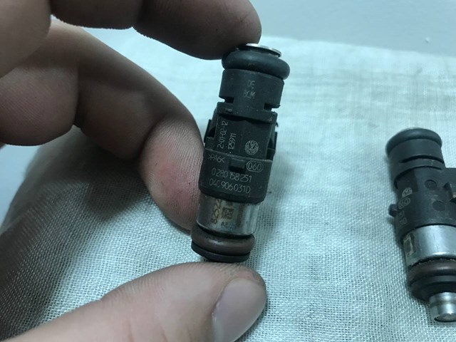 04C906031D VAG Топливные форсунки купить в Чернигов