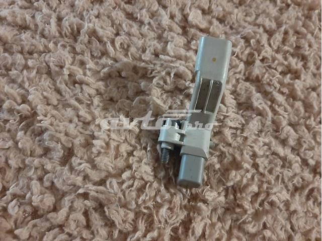 Датчик коленвала 04C906433 VAG