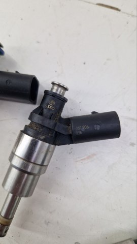 VAG 06F906036 Топливные форсунки в наличии Чернигов