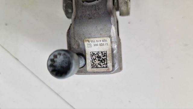 1EB419755B VAG Кардан вала рулевой колонки нижний купить в Киев